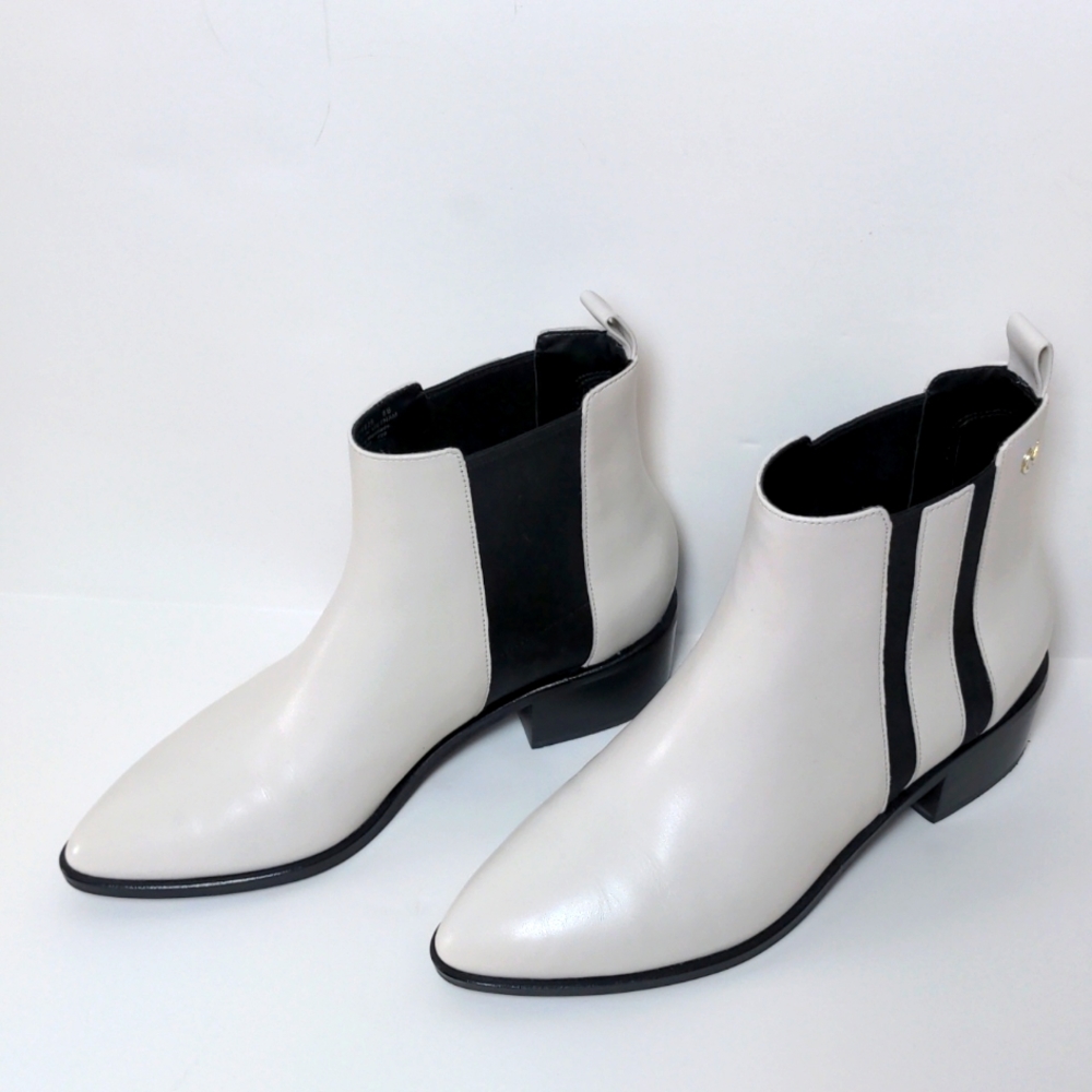 Cole Haan Valorie Chelsie Bootie Boots Size 8 New w/ Box